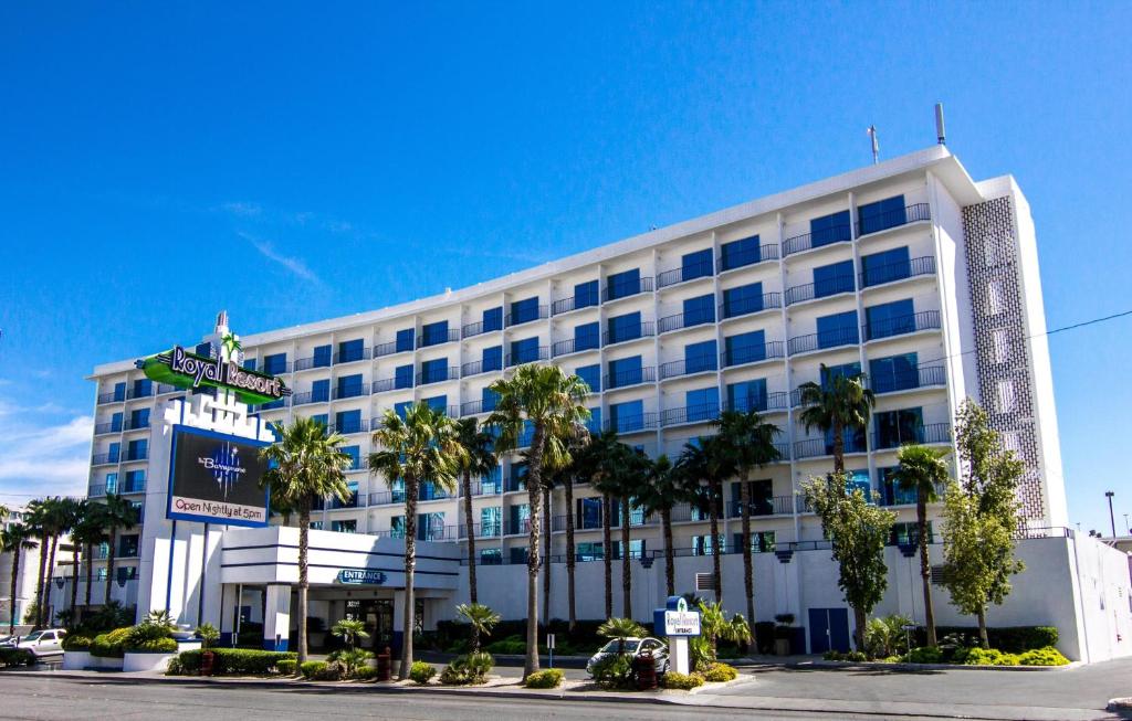 Royal Resort